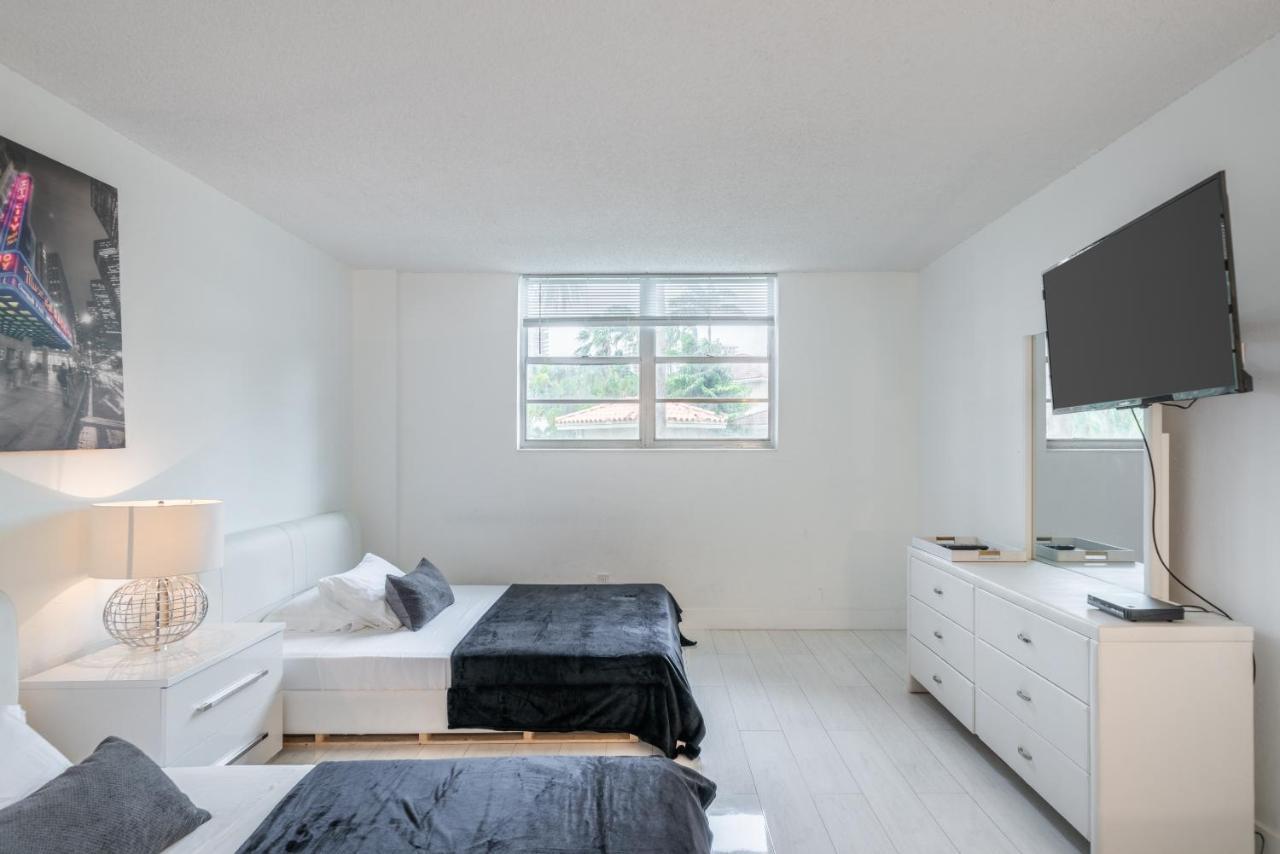 Sunny Isles Ocean Reserve Condo Apartments ゴールデン・ビーチ エクステリア 写真