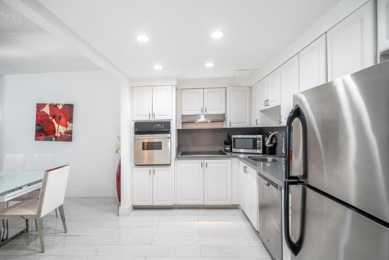 Sunny Isles Ocean Reserve Condo Apartments ゴールデン・ビーチ エクステリア 写真