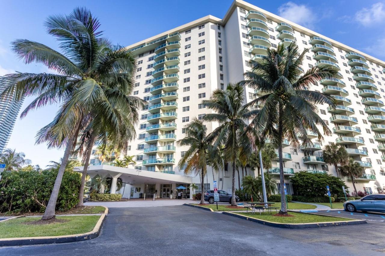 Sunny Isles Ocean Reserve Condo Apartments ゴールデン・ビーチ エクステリア 写真