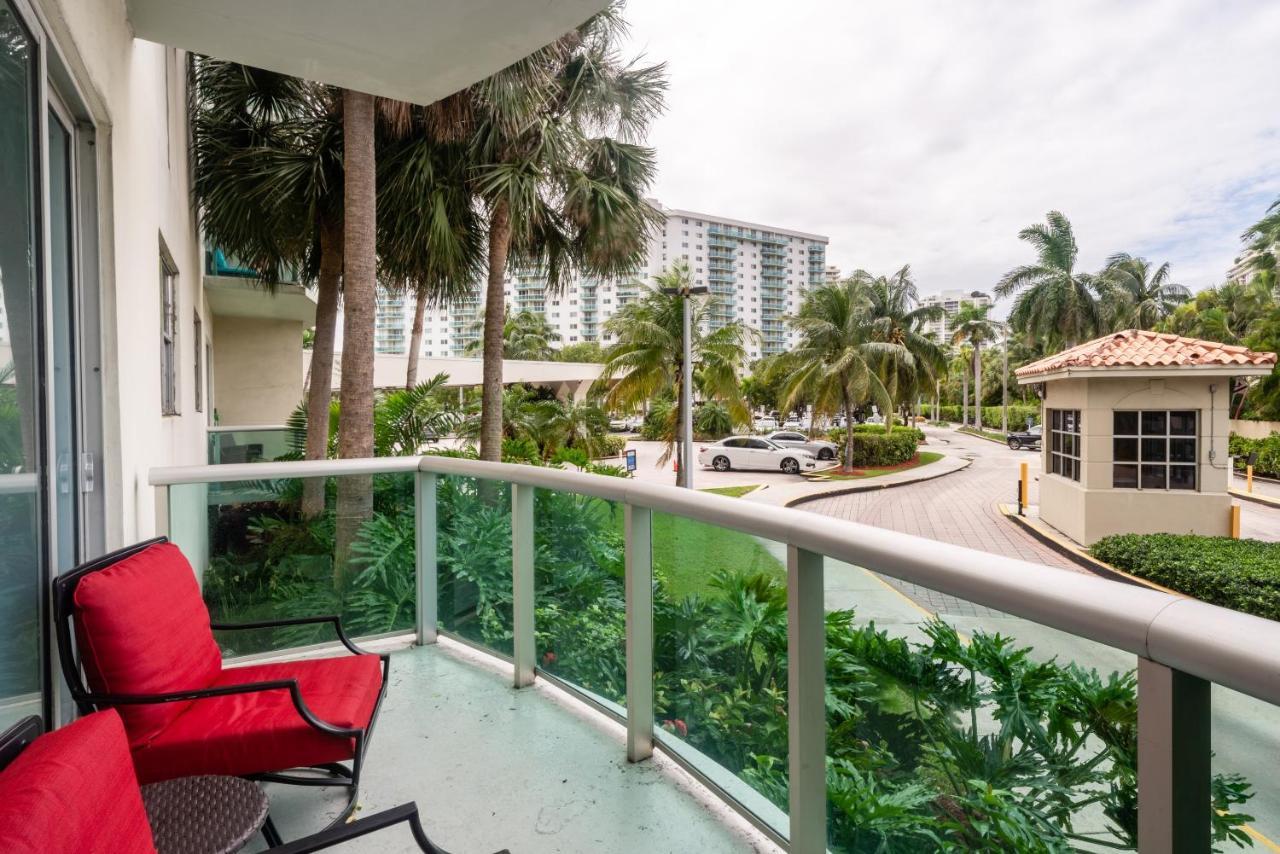Sunny Isles Ocean Reserve Condo Apartments ゴールデン・ビーチ エクステリア 写真
