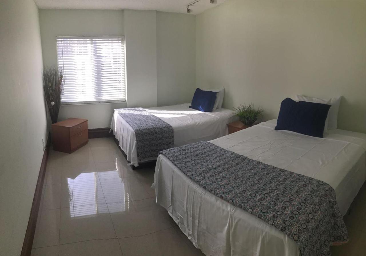 Sunny Isles Ocean Reserve Condo Apartments ゴールデン・ビーチ エクステリア 写真